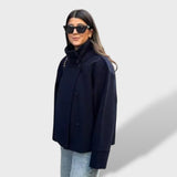 Chaqueta Corta de Tejido Cálido