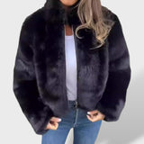 Chaqueta Corta de Pelo Sintético