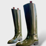 Botas Altas de Charol Tacón Bajo