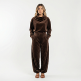 Conjunto de Terciopelo con Pantalón Ancho