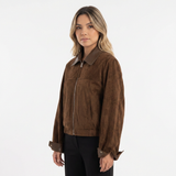 Chaqueta Corta Efecto Ante Cuello Contrastado