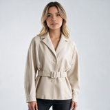 Chaqueta con Cinturón y Solapa Estructurada