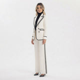 Conjunto Blazer y Pantalón con Ribetes