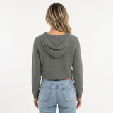 Jersey Cropped con Capucha y Botones